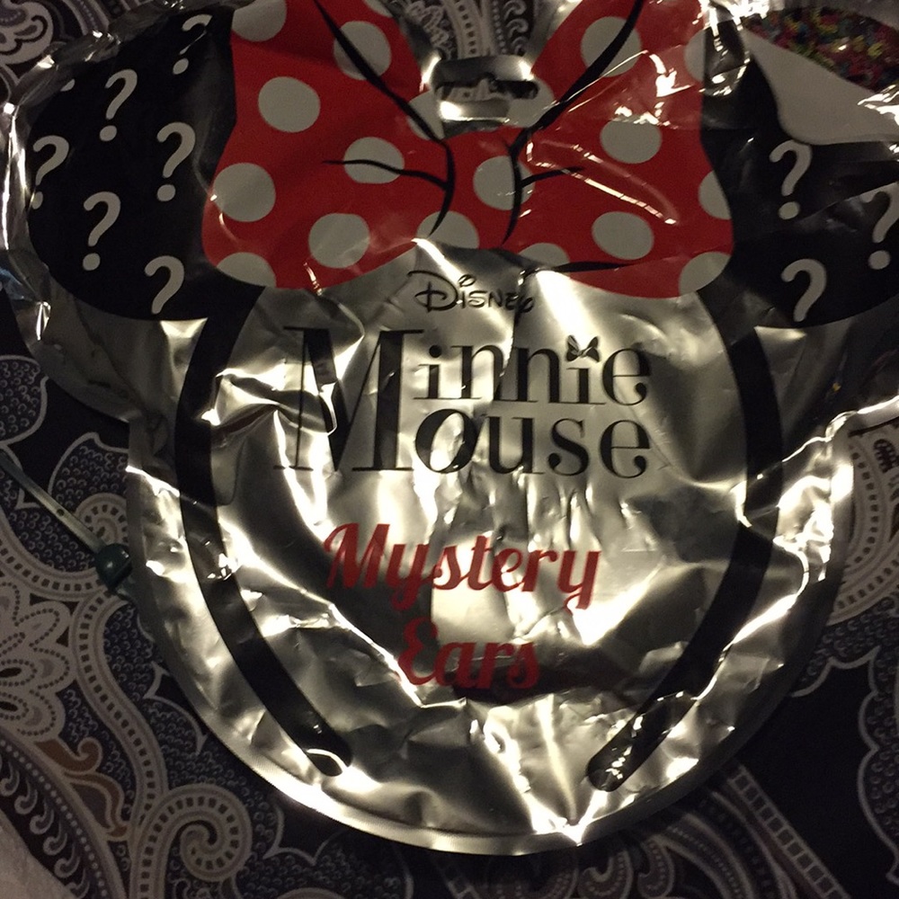 Mystery pack Minnie Mouse ears